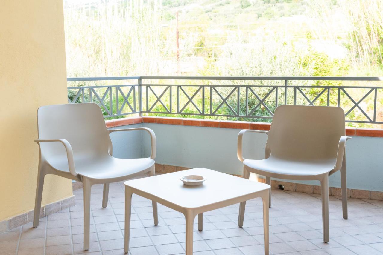 Cilento Suite - Vinarte B&B Agropoli Eksteriør billede
